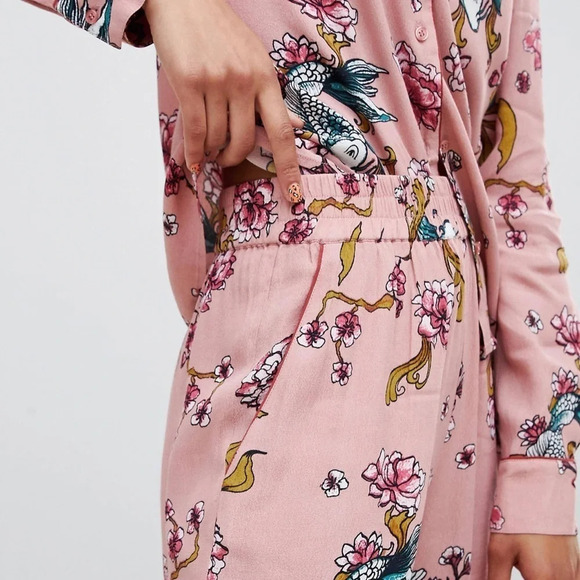 Sofie Schnoor Pull On Wide Leg High Waist Pink Coy Carp Printed Pants L NWT - Picture 3 of 10